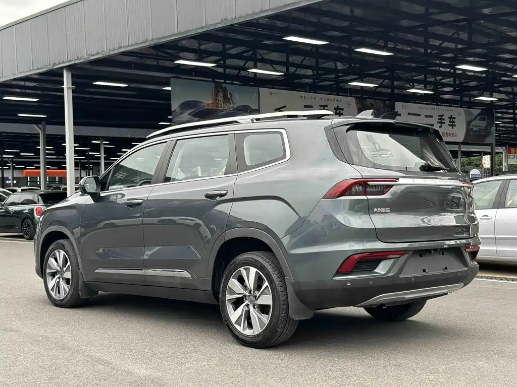 Haoyue 1.8 TD DCT Flagship 7-seat