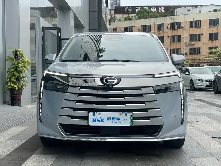 GAC Trumpchi E8 NEV 传祺E8 PHEV 2024款 150 km 龙腾光辉版