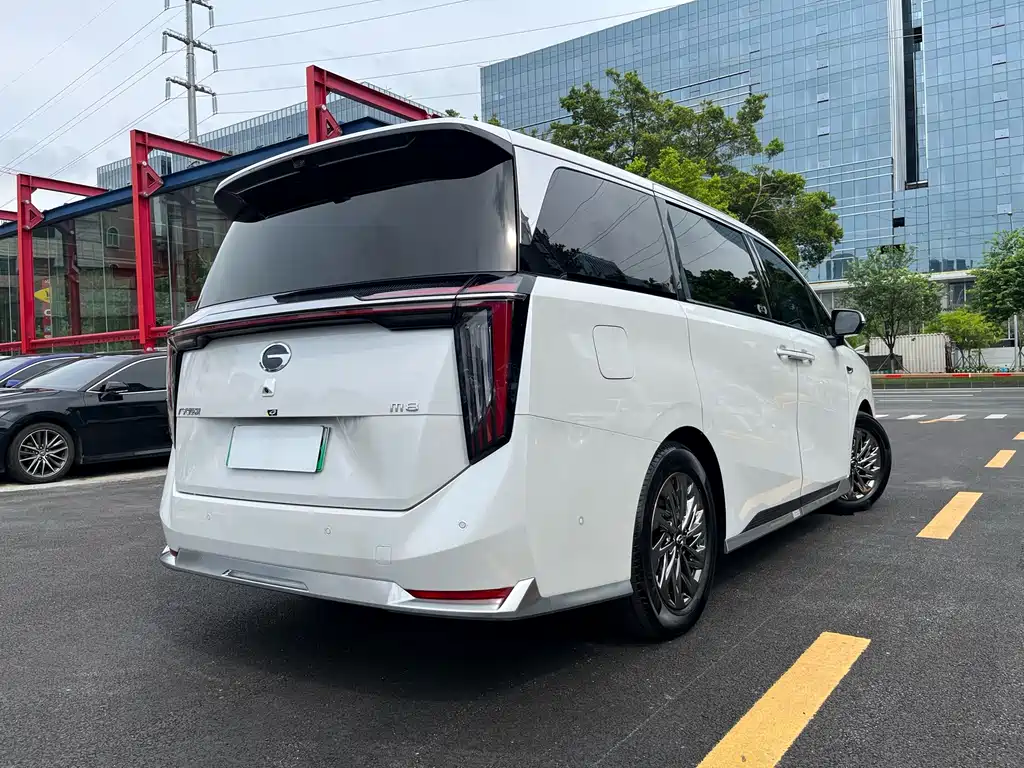 Trumpchi Xiangwang M8 Qiankun Series Ultra First Class