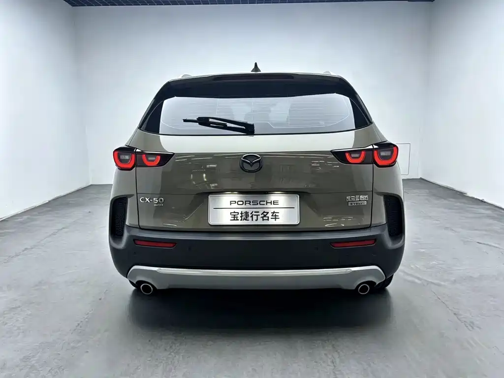 Mazda CX-50 马自达CX-50行也 2023款 2.5 L HEV 四驱尊行版