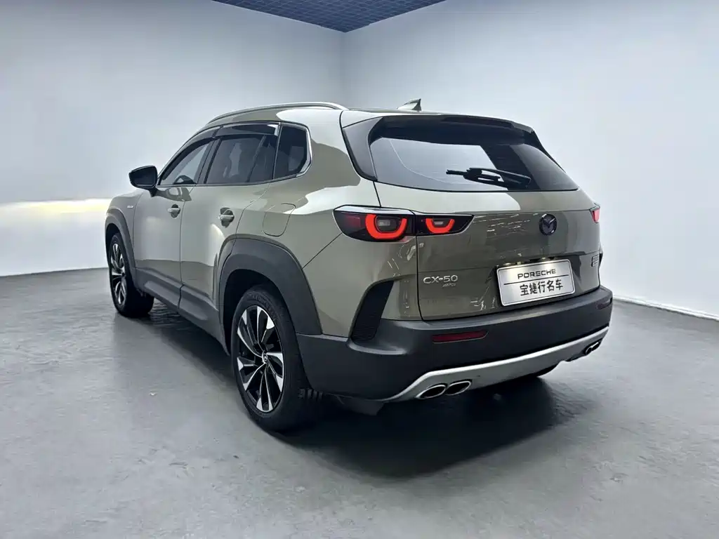 Mazda CX-50 马自达CX-50行也 2023款 2.5 L HEV 四驱尊行版