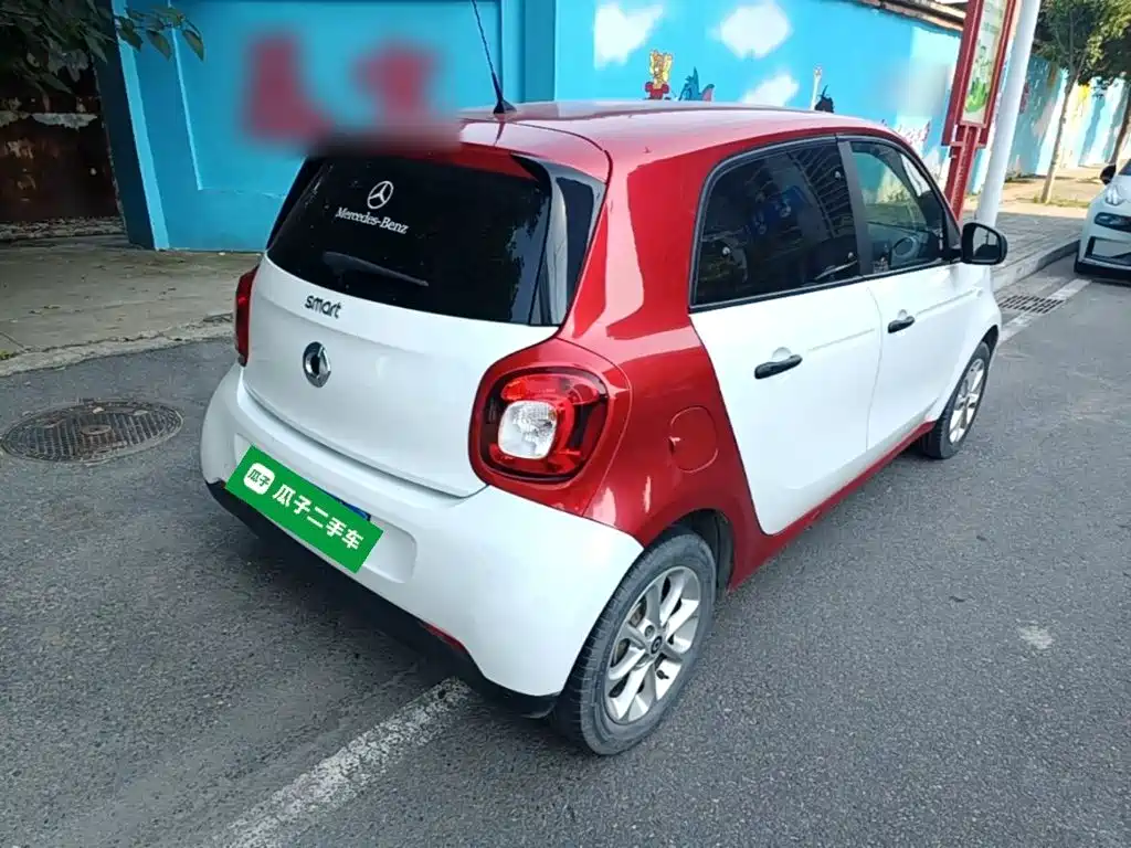 smart forfour 1.0 L 52 kW Agile