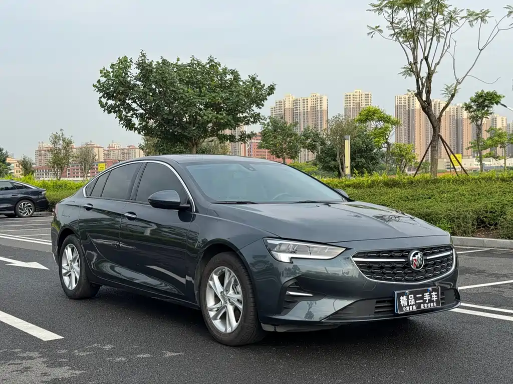 Regal 552 T Elite