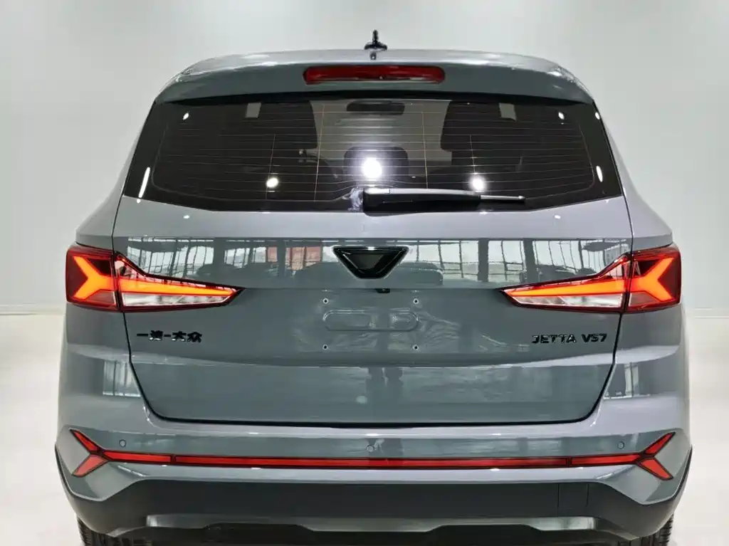 Jetta VS7 Black Sharp 1.4 T Auto Glory Pro