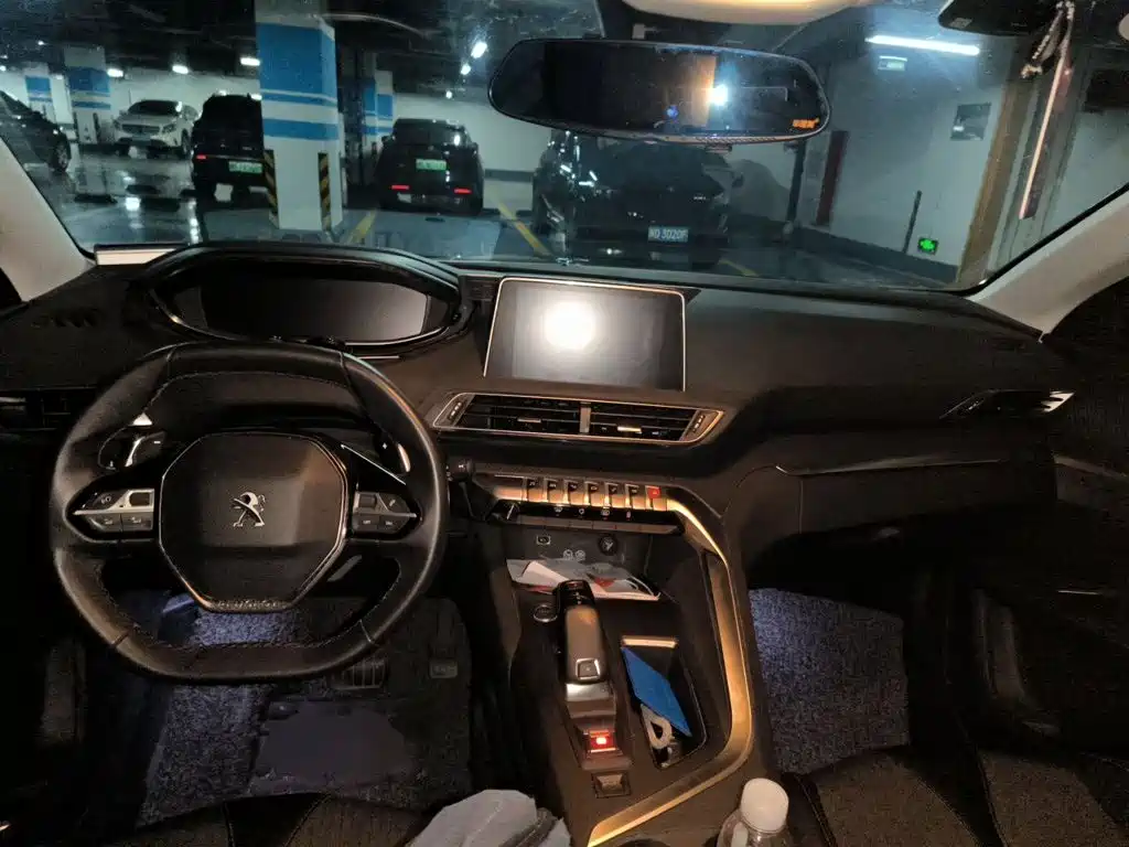 Peugeot 5008 350 THP 7-seat Elite