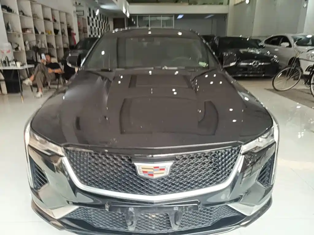 Cadillac CT4 28 T Style