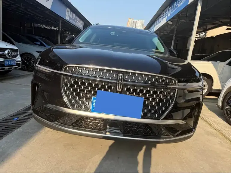 Lincoln Nautilus 2.0 T 4 WD Premium