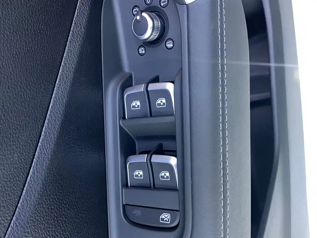 Audi Q2 L 35 TFSI Fashion Dynamic