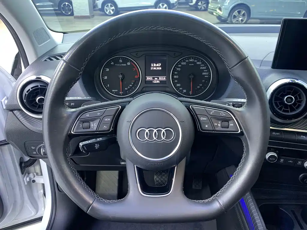 Audi Q2 L 35 TFSI Fashion Dynamic