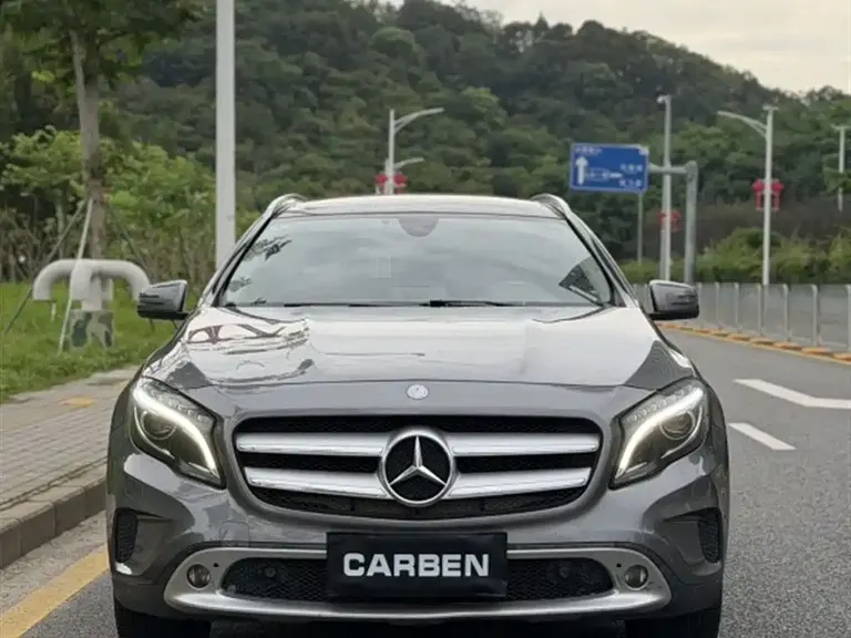 Mercedes-Benz GLA GLA 220 4 MATIC Fashion