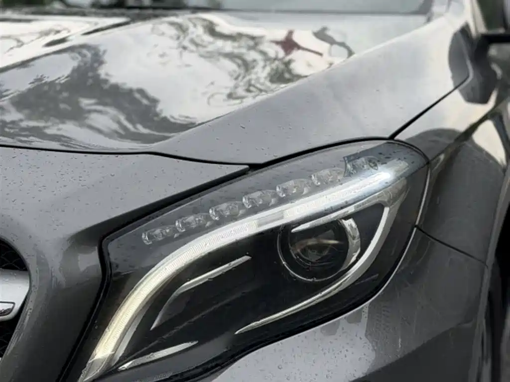 Mercedes-Benz GLA GLA 220 4 MATIC Fashion
