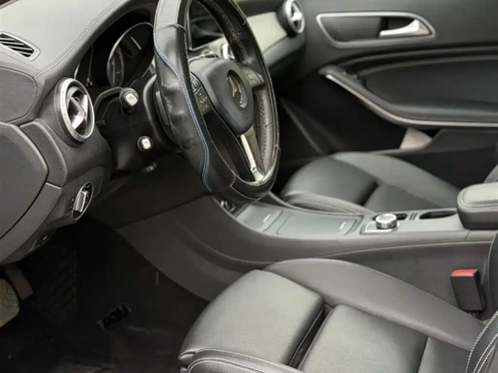 Mercedes-Benz GLA GLA 220 4 MATIC Fashion