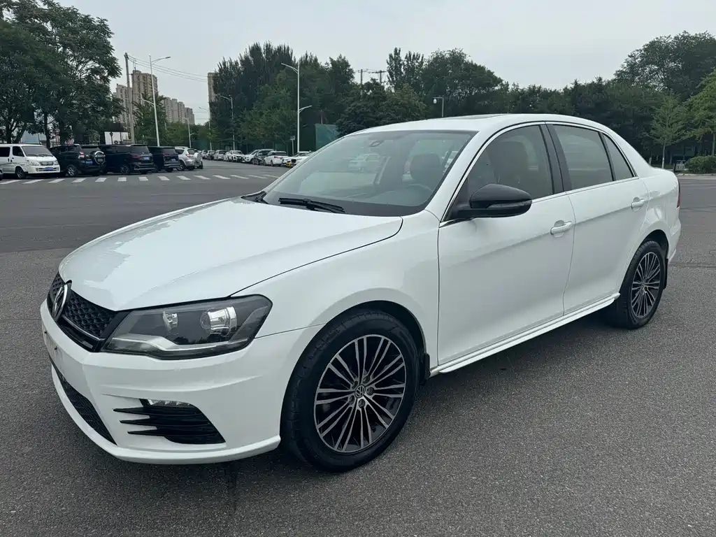 Bora 1.4 TSI Auto Sportline