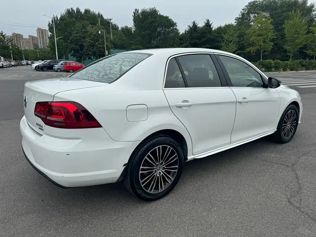 Bora 1.4 TSI Auto Sportline