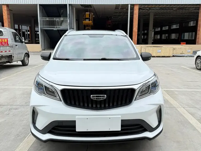 Geely Vision X3 PRO 1.5 L CVT Distinguished