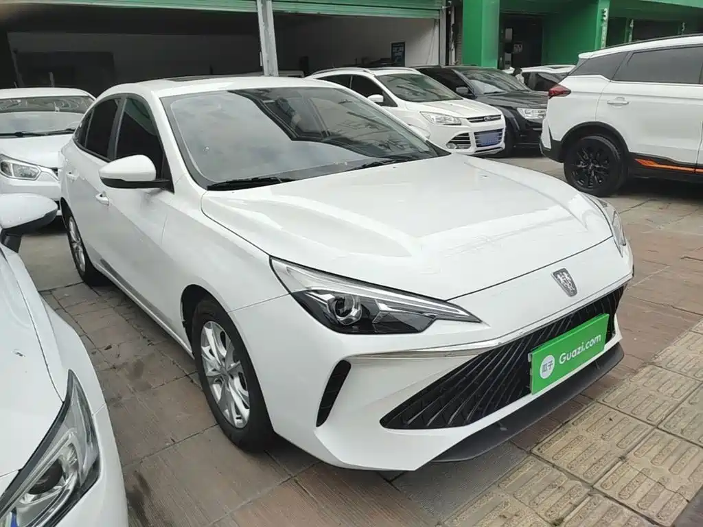 Roewe i5 1.5 L CVT Luxury
