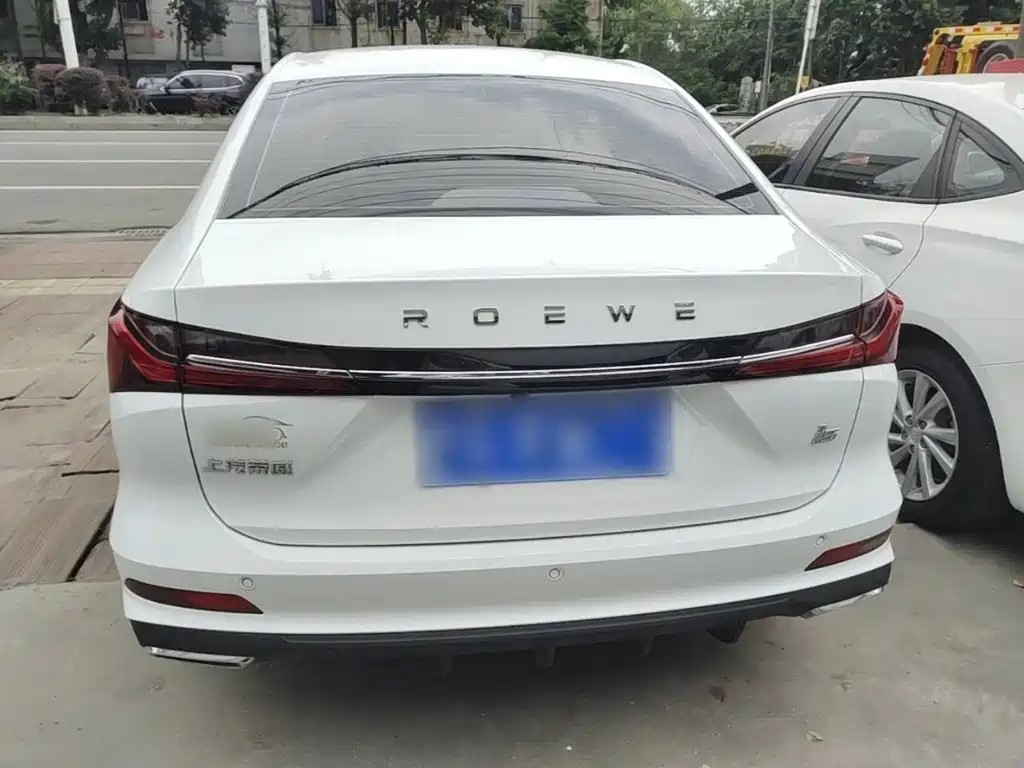 Roewe i5 1.5 L CVT Luxury