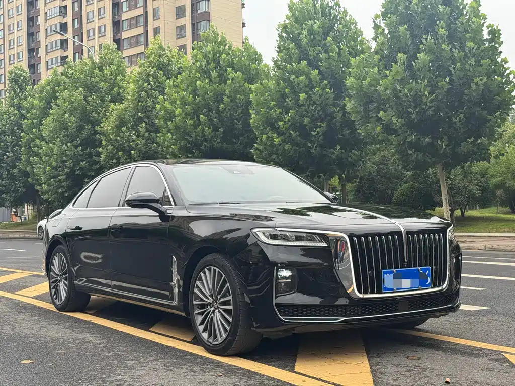 Hongqi H9 2.0 T Connected Flagship