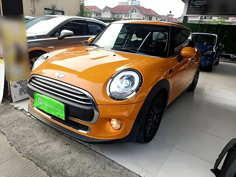 MINI 1.2 T ONE Pioneer