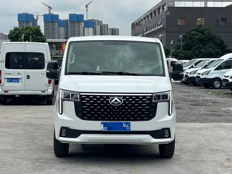Maxus Xintu V80 Aoyuntong 6 MT LWB Super Low Roof 147 Ps 6 7 8 9-seat