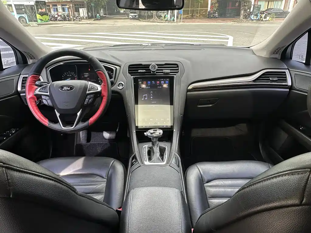 Mondeo 2.0 L GTDi200 Fashion