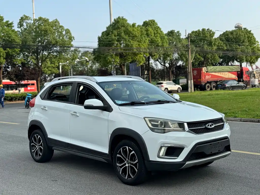 Tiggo 3 x 1.5 L Auto Elite