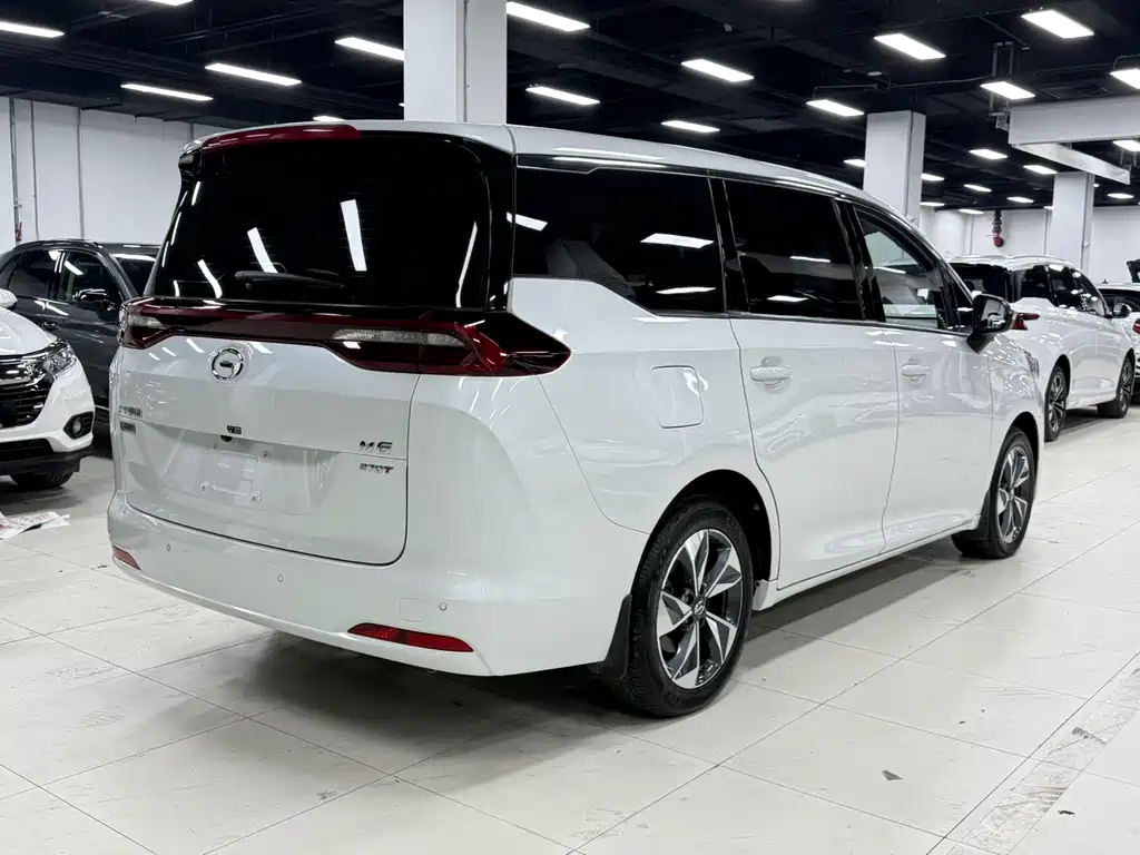 GAC Trumpchi M6 PRO 270 T Auto Luxury