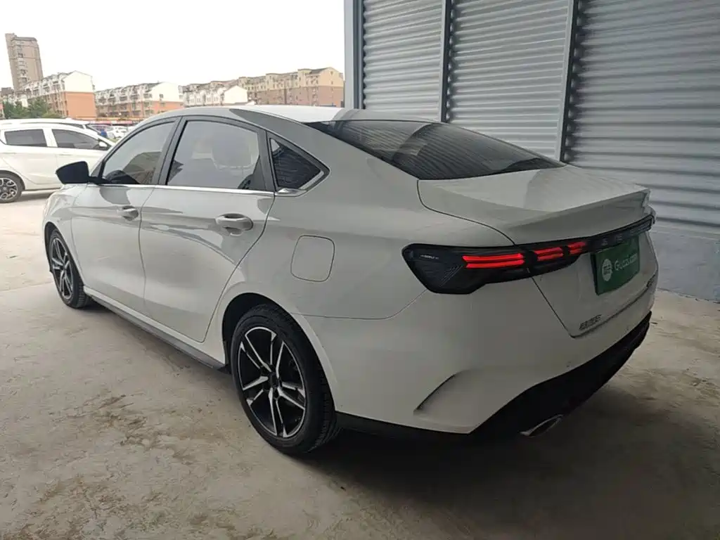 Binrui Binrui COOL 1.5 T DCT Lightning