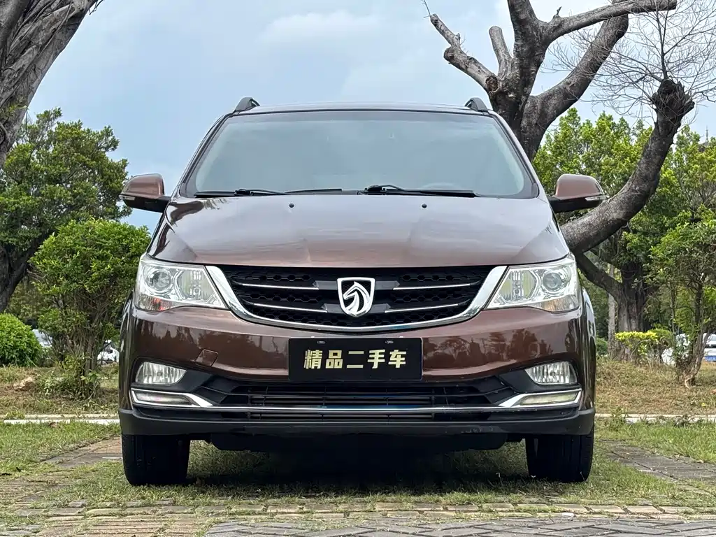 Baojun 730 1.5 T Manual Comfort 7-seat