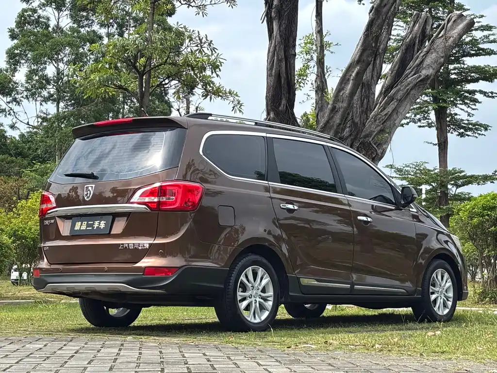 Baojun 730 1.5 T Manual Comfort 7-seat