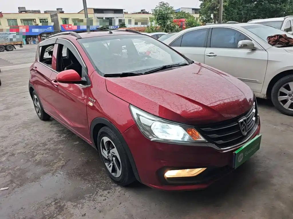 Baojun 310 1.5 L Auto Fashion