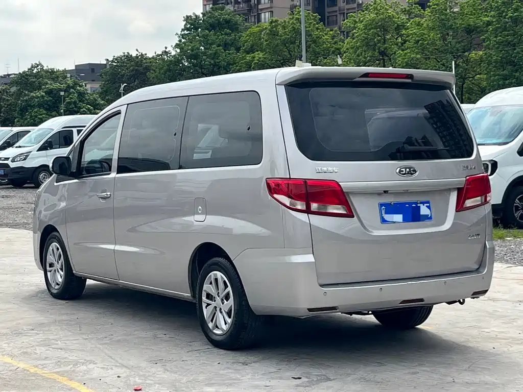 Refine M4 瑞风M4 2020款 2.0 CTI 柴油 手动劲锐型 国VI