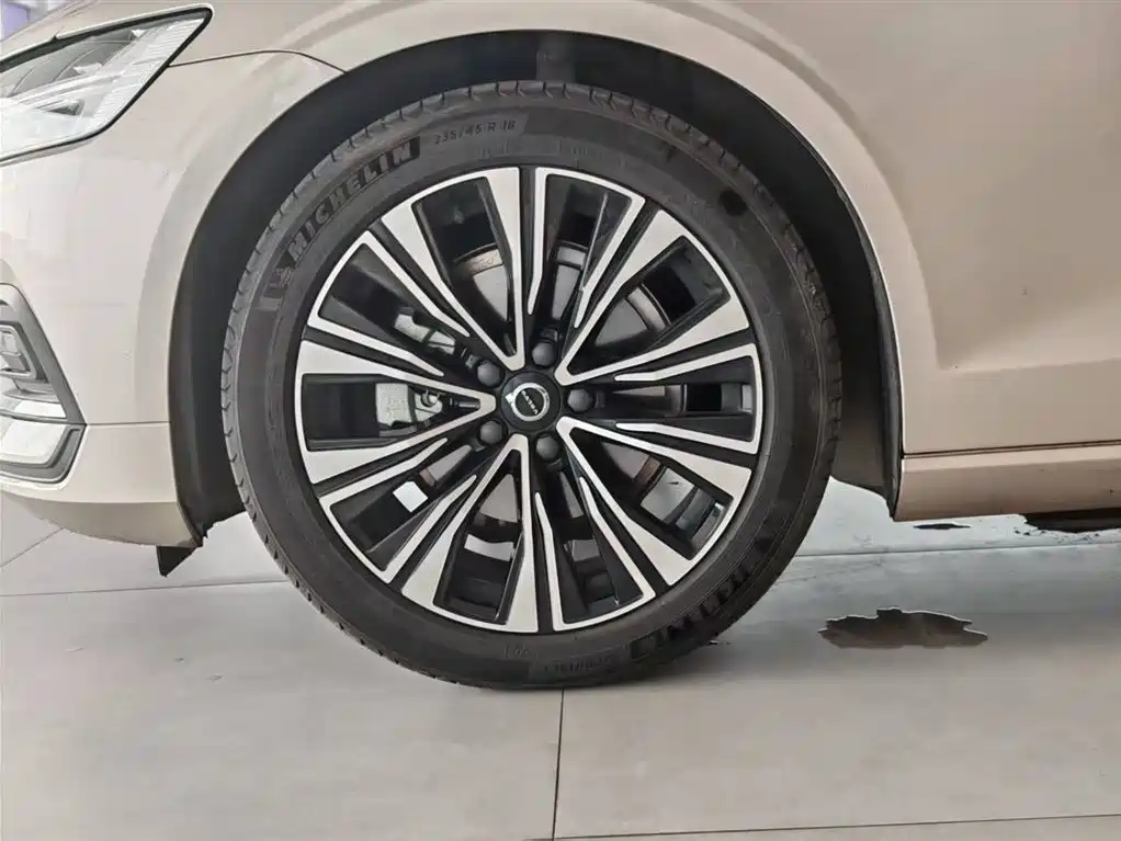 Volvo S60 B4 Smart Vision Luxury