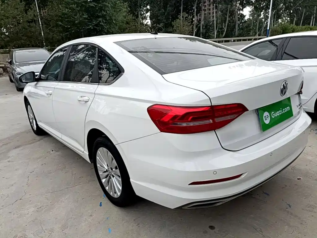 Lavida 280 TSI DSG Comfort CN-VI