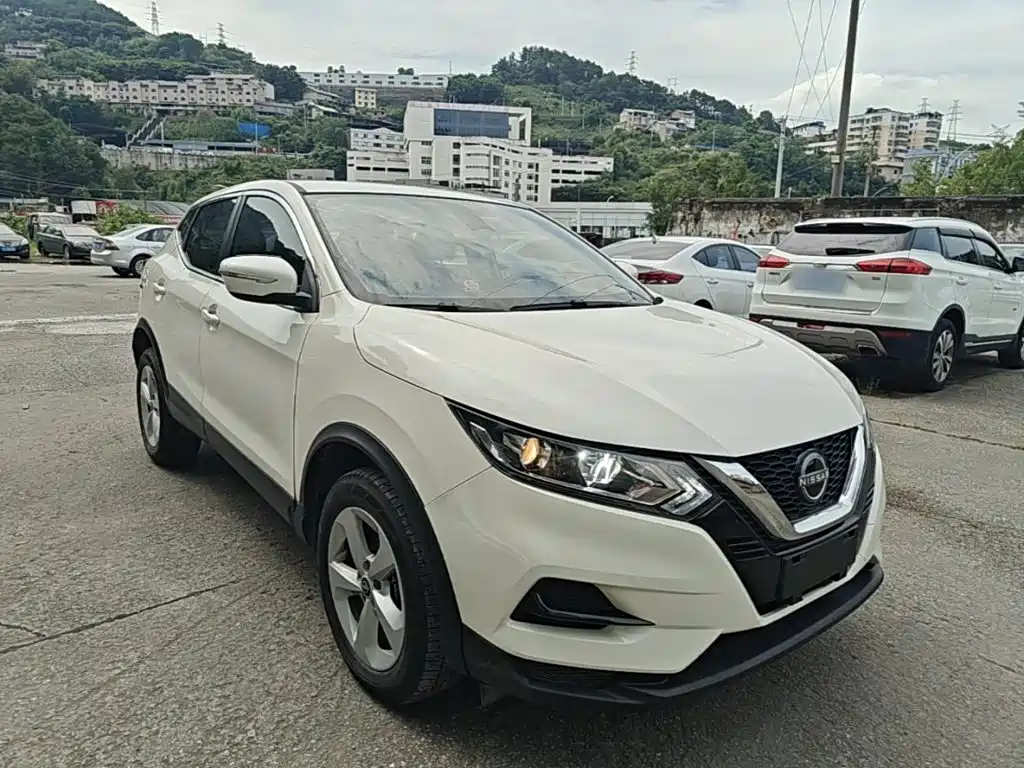 Qashqai Classic 2.0 L CVT XV Comfort