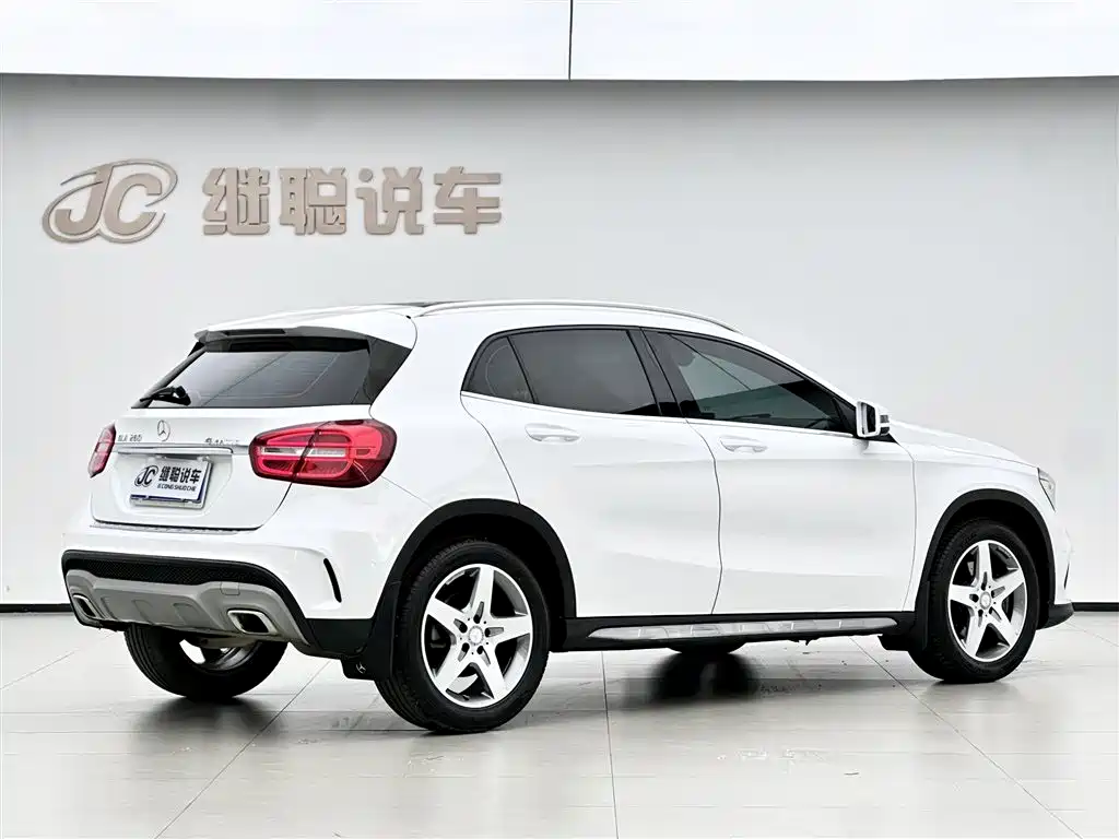Mercedes-Benz GLA (Import) GLA 260 4 MATIC