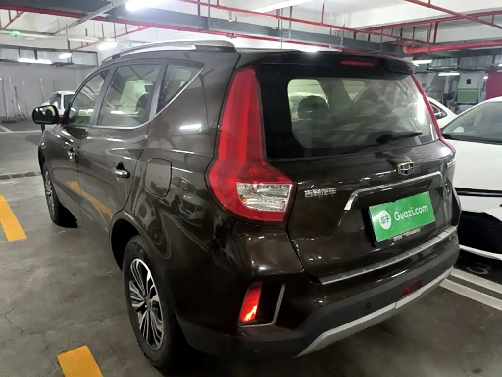 Vision X6 远景X6 2016款 1.8 L 手动尊贵型