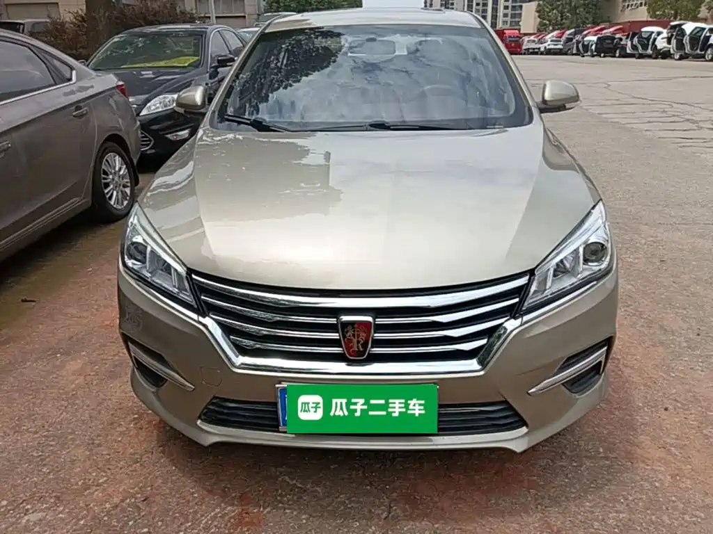 Roewe 360 PLUS 1.5 L Auto Premium
