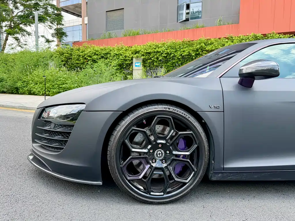 Audi R8 4.2 FSI quattro