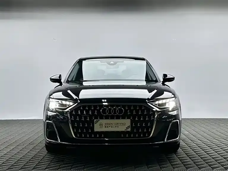 Audi A8 A8 L 45 TFSI quattro Luxury
