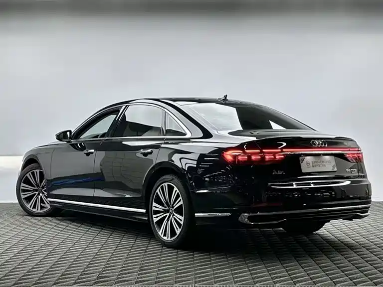 Audi A8 A8 L 45 TFSI quattro Luxury