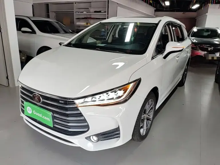 BYD Song MAX 1.5 T Auto Connected Wise Comfort Sunroof 7-seat CN-VI