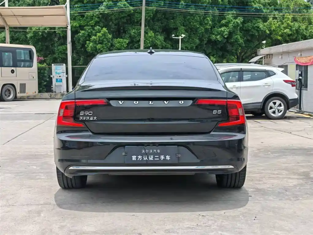 Volvo S90 B5 Smart Vision Luxury