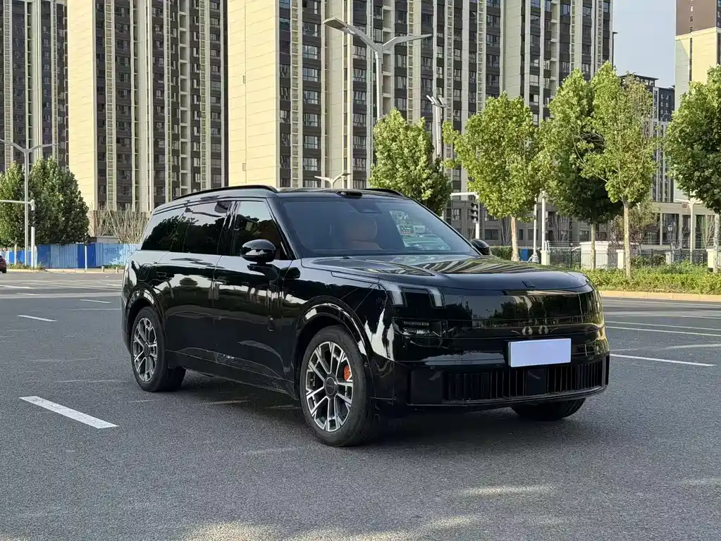 Lynk & Co 900 领克900 2025款 2.0 T Ultra 6座