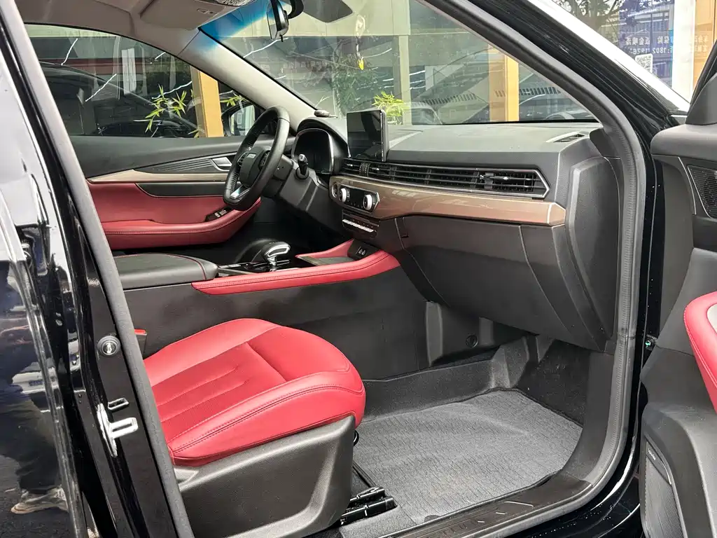 Jetour X70 1.5 T DCT Leap Enjoyment 5-seat