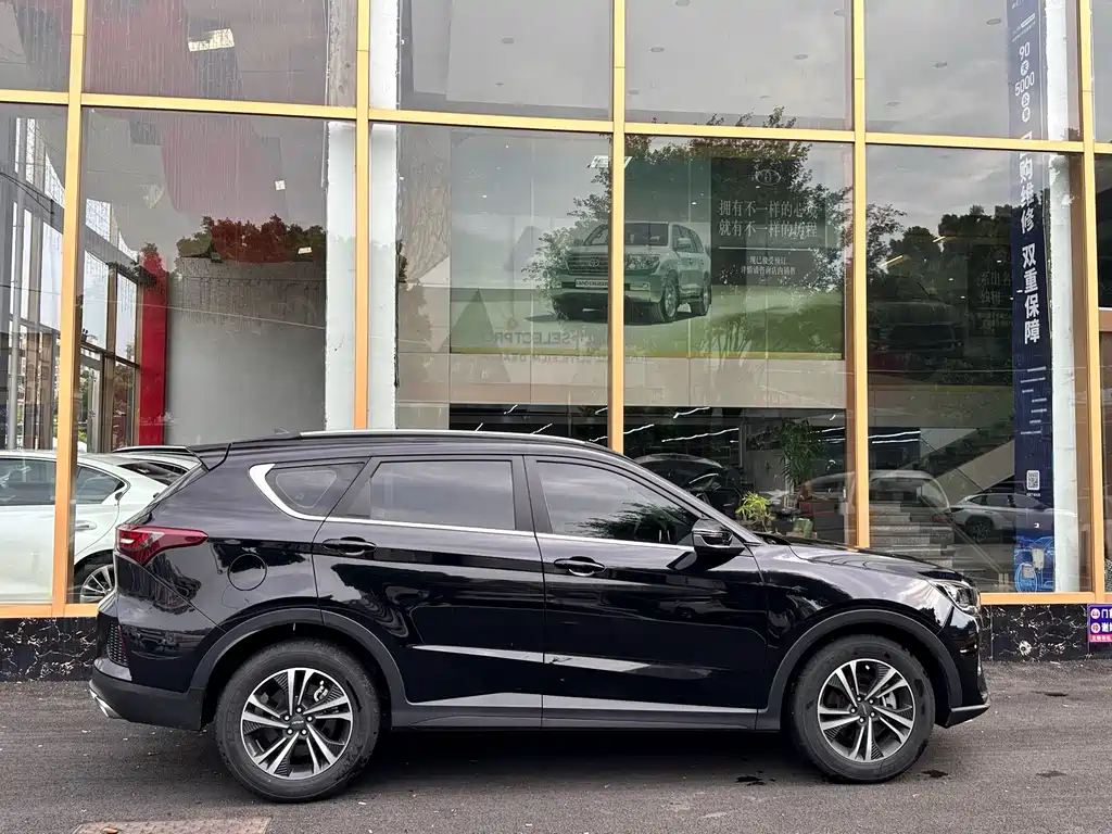 Jetour X70 1.5 T DCT Leap Enjoyment 5-seat