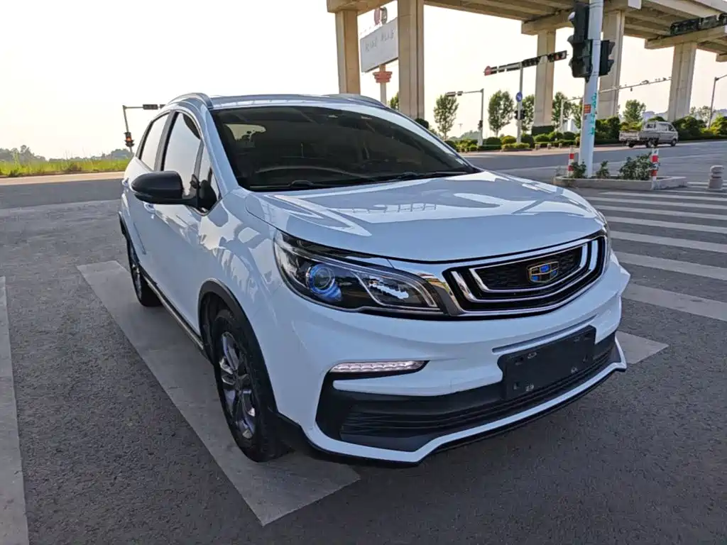 Vision X3 1.5 L CVT Distinguished
