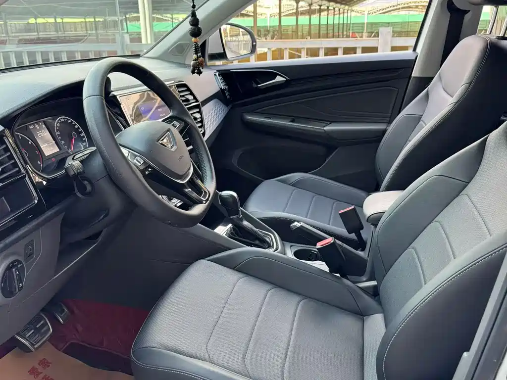 Jetta VS5 280 TSI Auto Joy
