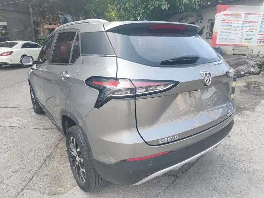 Baojun 510 1.5 L CVT Enjoyment CN-VI