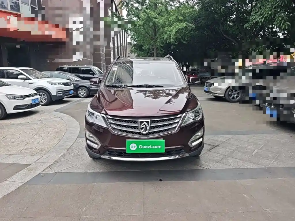 Baojun 560 1.8 L Manual Luxury